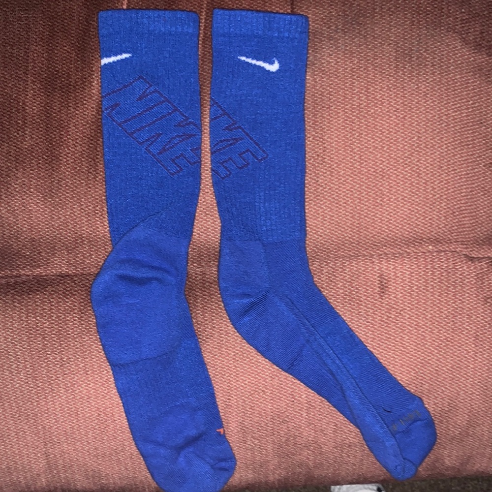 Nike Mens Blue Socks Size LG 8-12